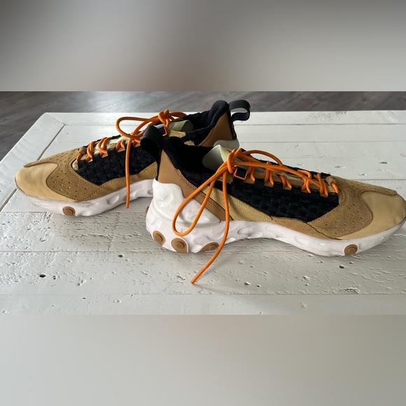 Nike React Sertu 'THE10TH Club Gold' AT5301-700 Men’s Shoes Size 8 - Picture 4 of 8